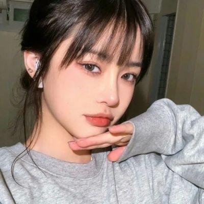 闺蜜的危险游戏 封面